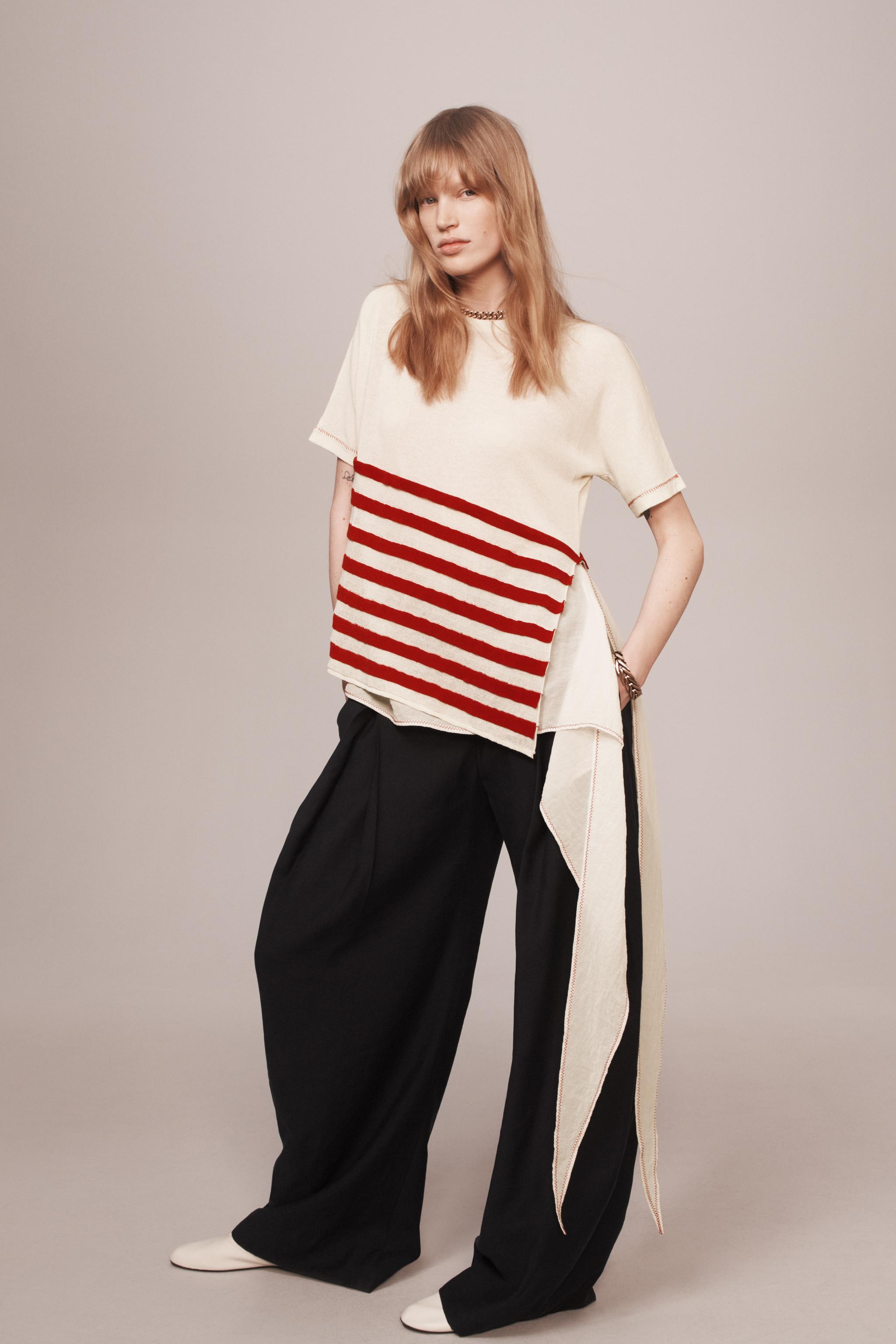 TOP EN MAILLE À RAYURES ASYMÉTRIQUE - THE ITEM ZARA WOMAN